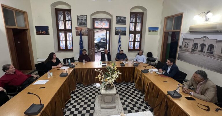 Β. Καλοπήτας από τις Καλυθιές: «Θέλουμε τοπικά συμβούλια με φωνή, με άποψη, με ρόλο και με αρμοδιότητες»